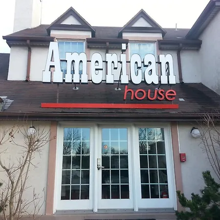 American House Pulawska * Warschau